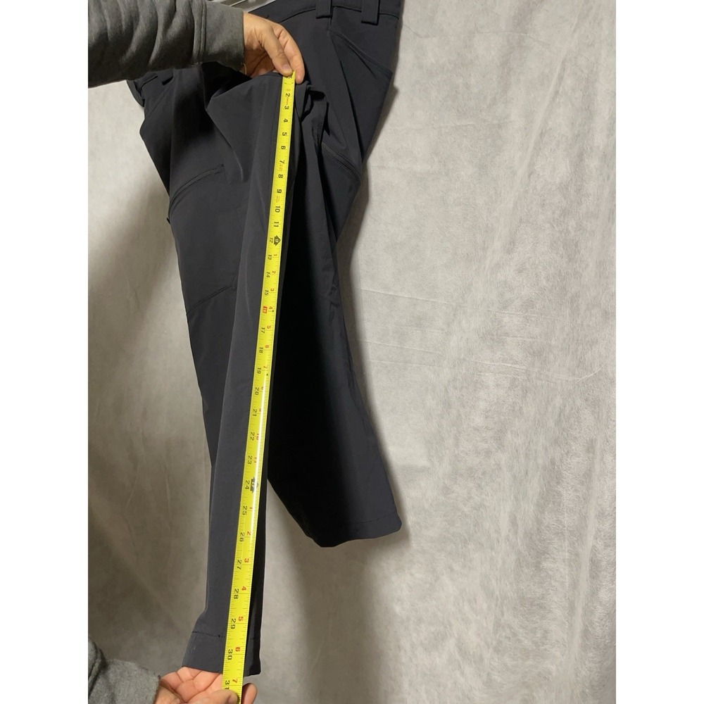 Duluth Pants Men's 42X30 Gray Cargo Straight Flexpedition Hiking Workwear Hybrid - Picture 7 of 11